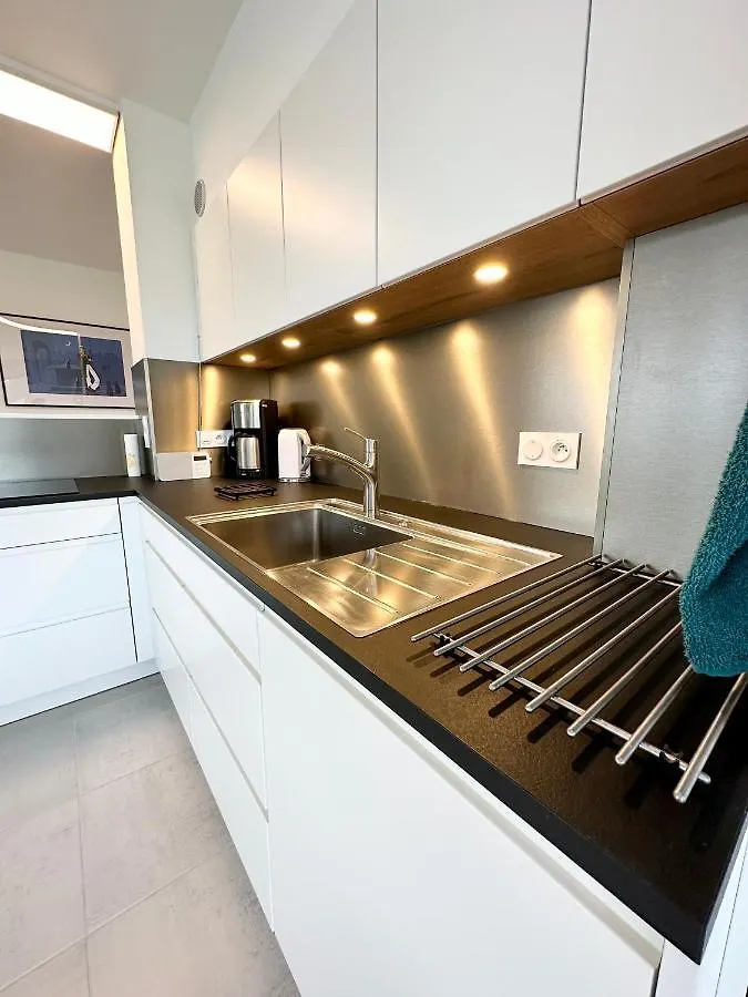 Grand Appartement Neuf De Standing - Top Cosy Larmor-Plage 0*,  France